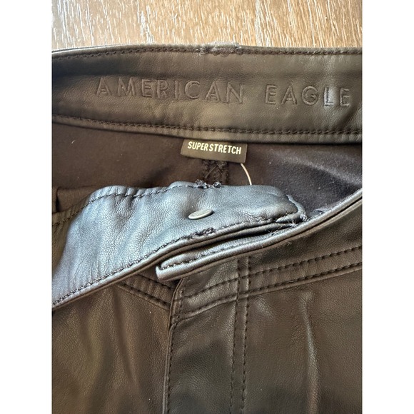 American Eagle Black Faux Leather Super Stretch Shorts High Waisted Size 8 NWT - Picture 4 of 10